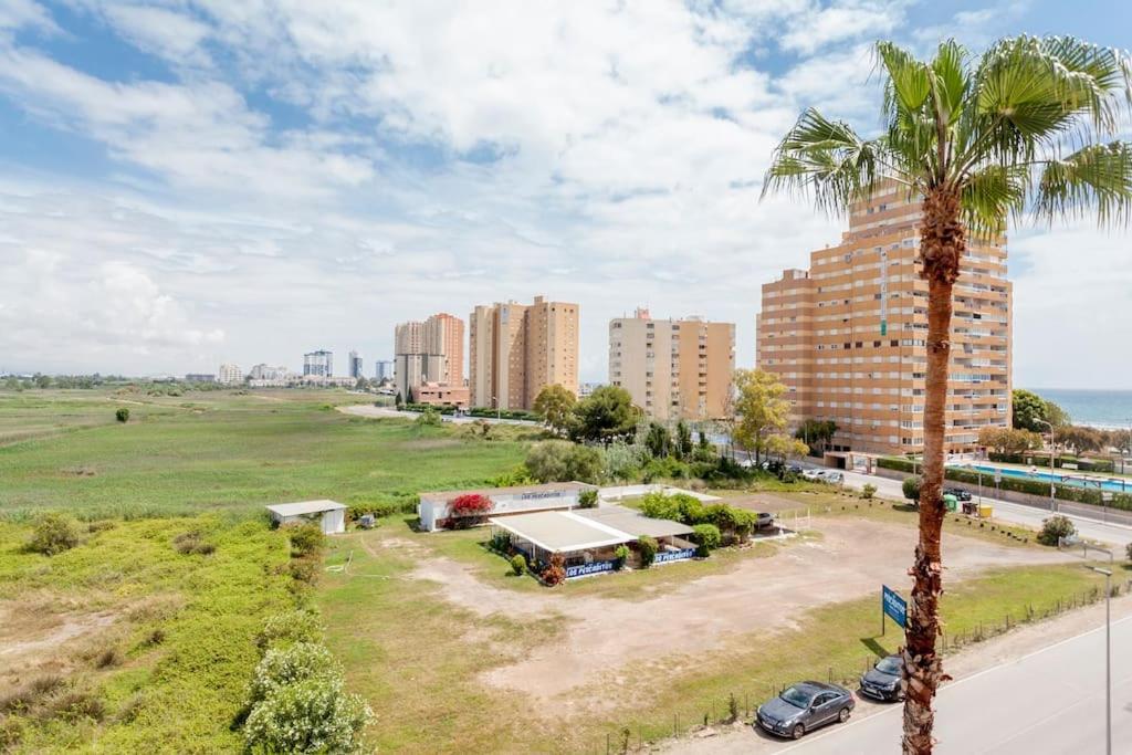 Fantastico Apartamento Junto Al Mar Valensiya Dış mekan fotoğraf